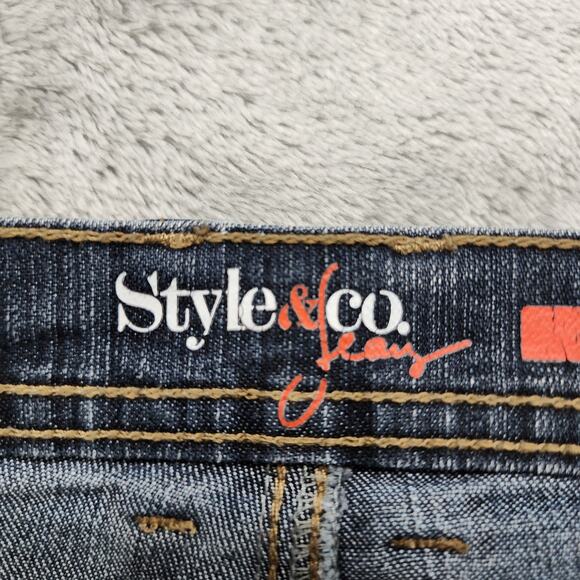 Style&Co Jeans Womens 8S SHORT Blue Dark Wash Natural Fit Mid Rise Straight Leg - Picture 6 of 14